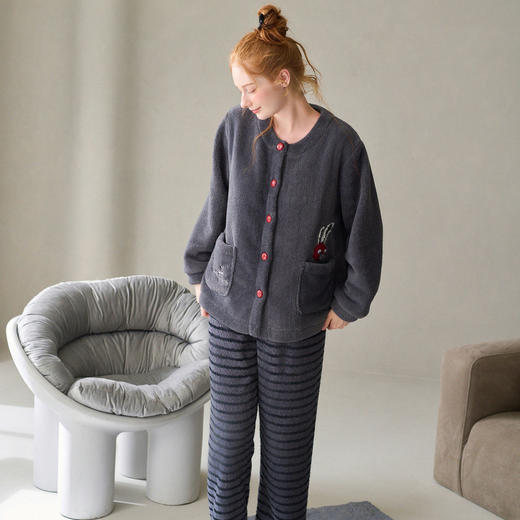 芬腾珊瑚绒睡衣女士新款秋冬季加绒加厚长袖长裤保暖家居服套装 商品图2