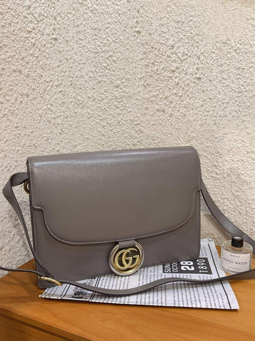 GUCCI GG Ring 灰色 牛皮 中号 螺旋金扣 商品图0