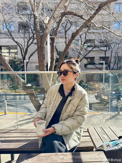 大牛！25秋冬闭眼入---轻量化90%白鹅绒圆领羽绒服【包邮+三天无理由退换】 商品图5