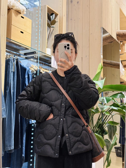 大牛！25秋冬闭眼入---轻量化90%白鹅绒圆领羽绒服【包邮+三天无理由退换】 商品图1