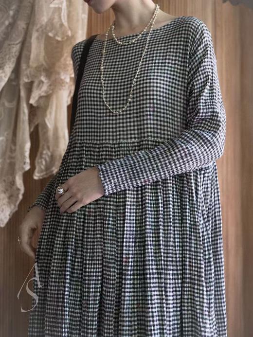 Maku 25AW 黑白细格纹手织挑花棉长袖连衣裙 商品图2