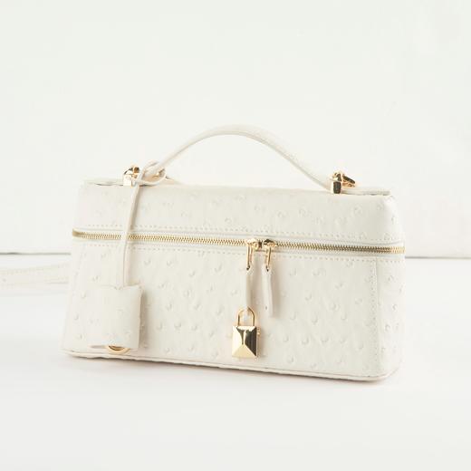 一周内发货！【头层牛皮 压鸵鸟皮纹理 包包】咖色&白色可选，可手拿、斜挎、单件~尺寸23-7-12cm，保留了真皮牛皮柔软细腻的质感，又复刻了那种立体饱满的鸵鸟皮纹理 商品图14