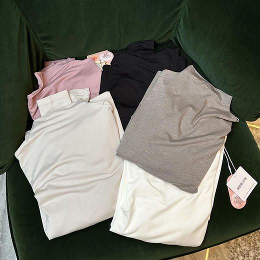 官网499！U家秋冬轻薄保暖锁温肌底衣女椰油美肤半高领打底衫修身内搭长袖上衣 商品图4