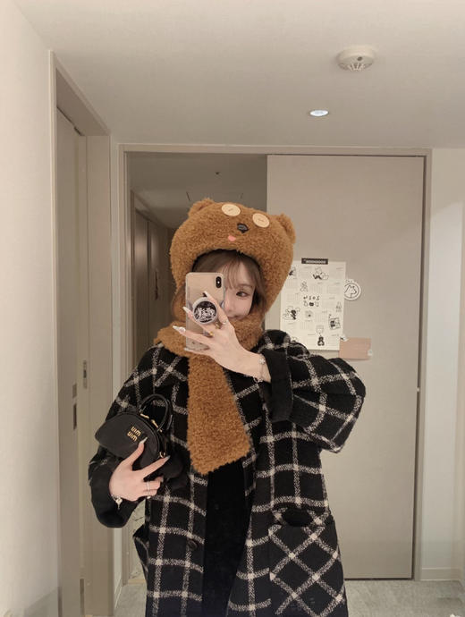 金蘑菇菇 黑白格经典大衣 复古感 商品图5