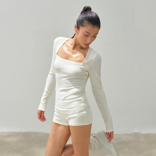 Ariseism美式复古设计感长袖T恤女秋季新款运动修身打底上衣 商品图2