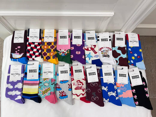 🔥Happy多巴胺中筒袜盲盒来啦！！袜子界的网红鼻祖 千万潮人身份象征，每年一年四季都爆卖❗️真的超级吸人眼球👍正儿八经外贸订单，高品质放心穿 官网同款💰100起 ，开团福利价三双💰39.9起 商品图10