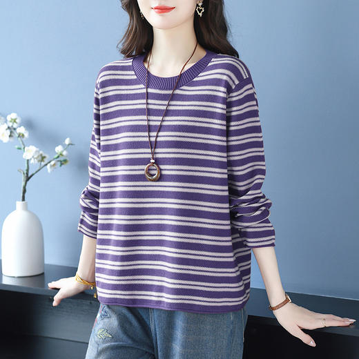 CC 37-3123条纹拼色圆领打底衫洋气减龄休闲宽松针织衫 商品图3