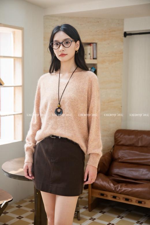 【门店同款】ENJOY冬季“暖冬知性”V领羊绒针织上衣 166693311 商品图1