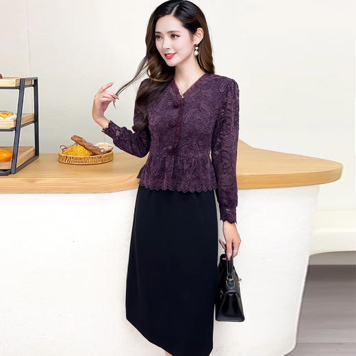V领蕾丝拼接假两件连衣裙，气质优雅中年妈妈裙子QYM-YJ25B270 商品图2