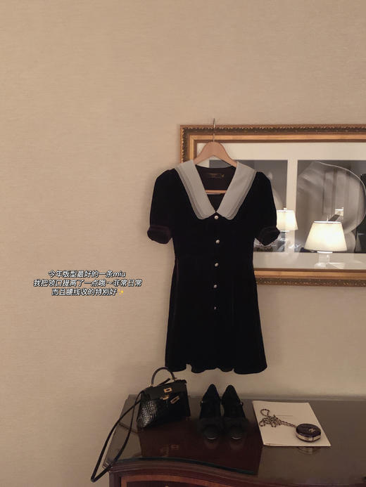 金蘑菇菇 千金丝绒裙 微泡泡袖又蛮有俏皮感的 好驾驭 商品图7