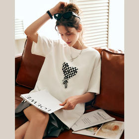 OLrain法式高级穿搭白色短袖T恤女夏季2022新款宽松棋盘印花上衣