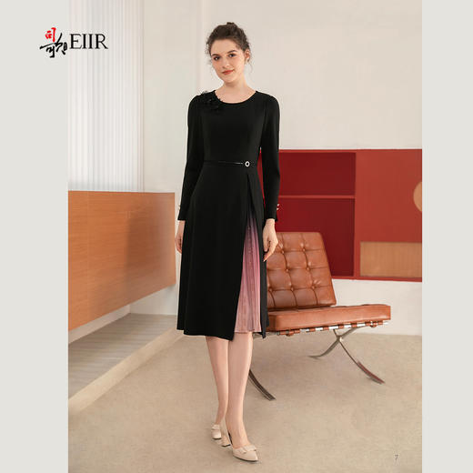 司歌简约拼风琴褶长袖连衣裙修身秋冬A901133X 商品图0