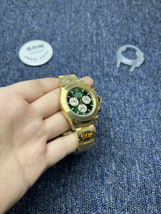 劳力士新款 QF配重版 包边迪通拿配重版 4131机 新品迪通拿是2025钟表与奇迹的钟表展 新款配色，分别为白金蓝面，玫瑰金巧克力面，和新款绿金迪和蒂芙尼蓝面让人眼前一亮 商品图2