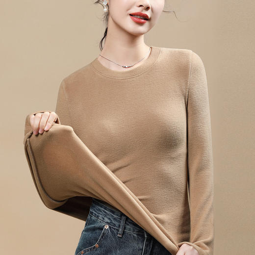 「自j」全新升级【铂金会员109/天猫149/差价40】(92715)洛诗琳新款气质德绒打底衫2025秋冬圆领加厚加绒打底长袖T恤 商品图2