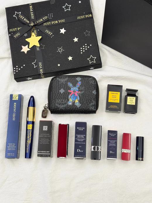 D100820解决直男选礼物的苦恼！钱包星空彩妆礼盒 商品图3