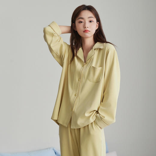 芬腾女士睡衣秋冬季德绒开衫长袖长裤套装新款宽松休闲大码家居服 商品图1