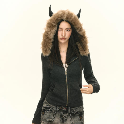 Ariseism 美式复古可拆卸毛领小恶魔连帽卫衣外套女秋短款上衣 商品图0