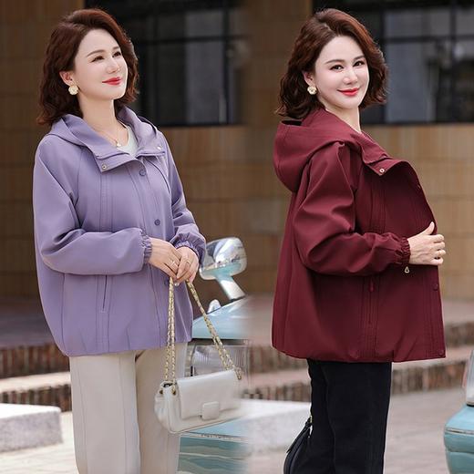 2025妈妈秋季薄风衣外套中老年女装春秋休闲夹克园领洋气宽松上衣 商品图1