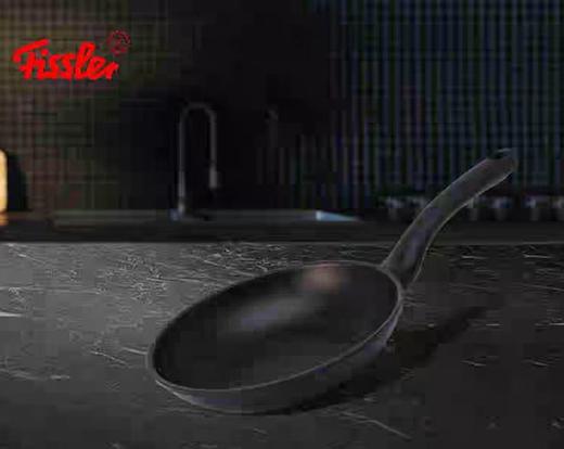 7F 菲仕乐进口黑骑士18厘米不粘煎锅 商品图0