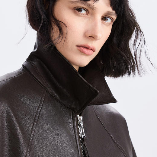 棉仓366607032-翻领花苞皮夹克短外套 商品图3