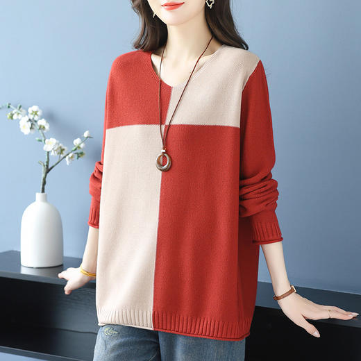 CC 37-3130拼色V领长袖针织衫气质宽松大码 商品图0