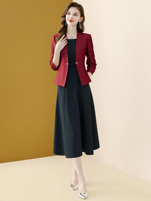 「自」全新升级【铂金会员201/天猫269/差价68】(01429)洛诗琳气质通勤纯色西装外套女2025秋季新款小个子简约休闲百搭西服 商品图2