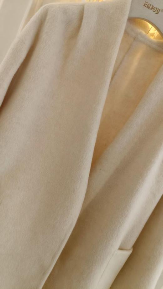 【门店同款】ENJOY冬季肩部褶皱简约大衣 160045591 商品图2