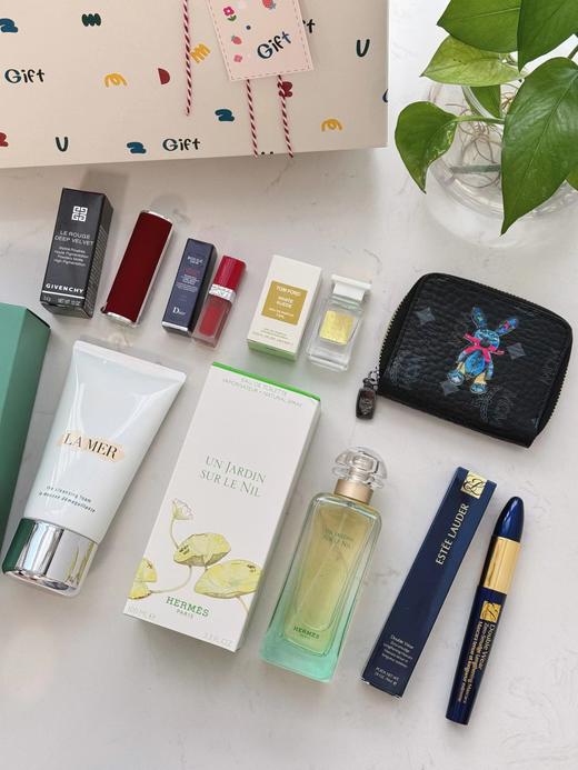 D100819温馨浪漫的表白专属品~尼罗河彩妆钱包Gift礼盒 商品图5