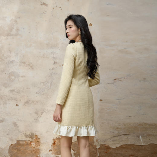 奢姿大码女装2025秋装新款胖妹妹蝴蝶结刺绣圆领口袋荷叶边连衣裙9953894212 商品图3