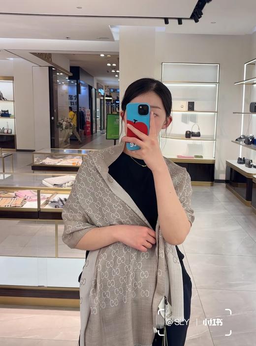 G*ucci真丝羊毛四季款围巾   男女通用 商品图8