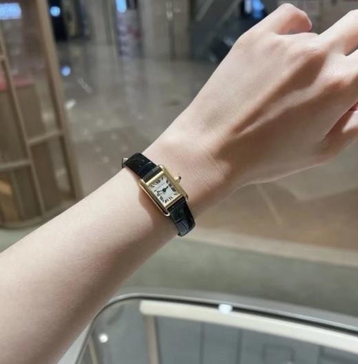 瑞士机芯  迷你坦克 鳄鱼皮表带 黑金复古女士腕表 商品图1