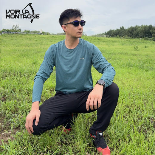 【终身保修】Voir La Montagne见山 秋季新品男款圆领长袖速干T恤吸湿速干透气 商品图2