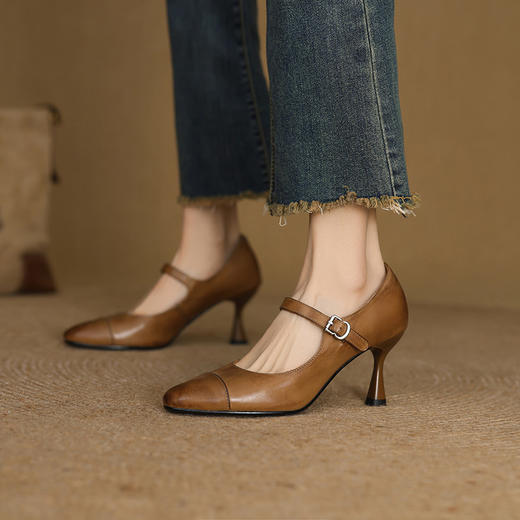 【预售5天】温柔法式细跟高跟鞋女款春秋头层牛皮圆头浅口玛丽珍单鞋HB&6619 商品图1
