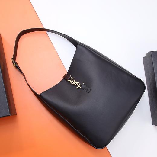 圣罗兰 LE5A7钩扣开合设计 牛皮HOBO包手提单肩包 购物袋 大号 rose同款（LZ） 商品图1