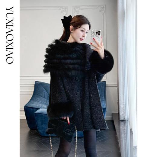 余潇潇【粉黛倾城】羊驼毛绵羊毛肌理感可拆卸狐狸毛披肩袖子大衣 商品图3