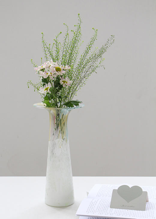 碧轩玻璃设计师轻奢渐变彩色花瓶摆件家居客厅餐桌软装装饰品摆件 商品图2