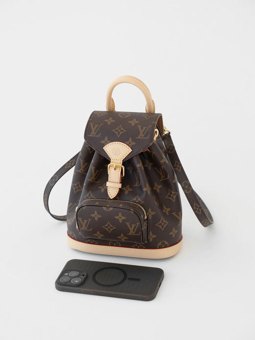 驴家 精致且实用的montsouris双肩包 （AH*MM） 商品图1