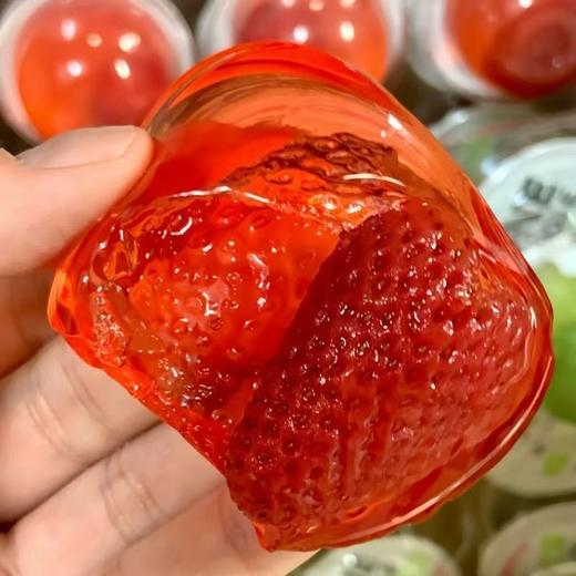 【速抢❗️9.9秒250g🔥草莓果冻】超满足，一大颗真果肉，嫩滑Q弹，果香纯正！水果果冻真果肉学生解馋儿童零食 商品图3