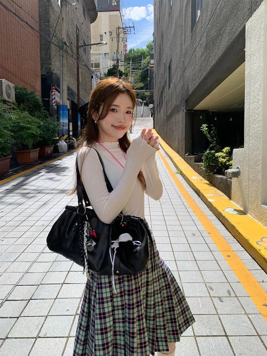 买一送一 半高领内搭秋冬女装木耳边打底衫女弹力舒适保暖修身上衣长袖无束缚感，舒适，柔软，不紧绷 商品图6