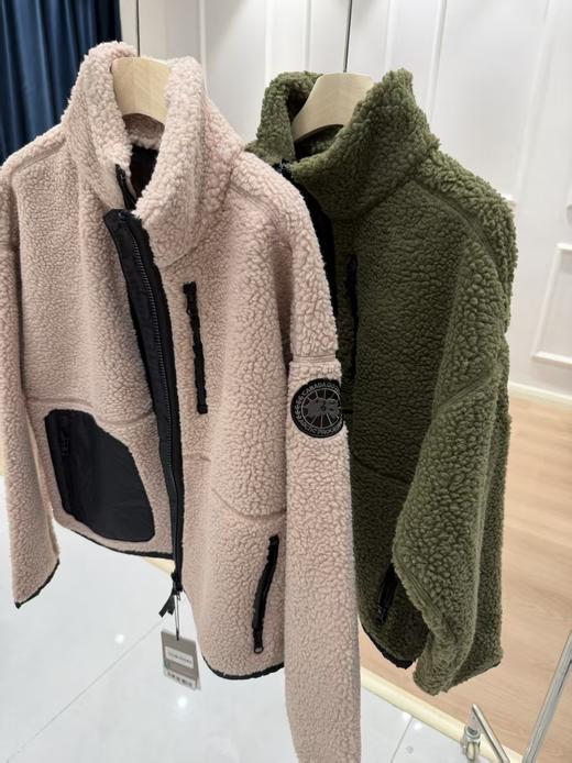 加拿大大鹅羊羔毛立领稀缺黑标羊毛外套 商品图9