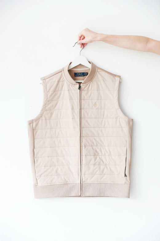 叠穿绝绝子，上身是真的好看。胸口小标衍缝拉链棉服马甲C100988 商品图4