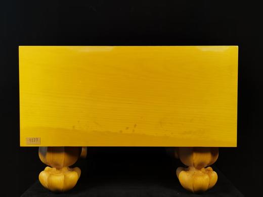 日本本榧棋墩 尺寸46*42.4  板厚21.4 整高33.4 微瑕 商品图5