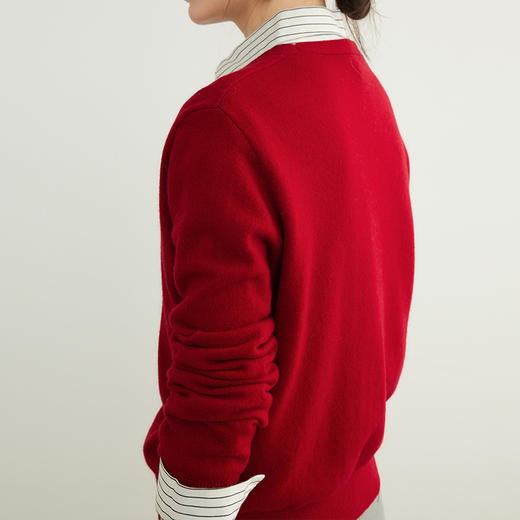 「自」全新升级【铂金会员192/天猫259/差价67】(95137)洛诗琳美利奴100羊毛针织开衫2025秋季气质V领显瘦短外套 商品图3