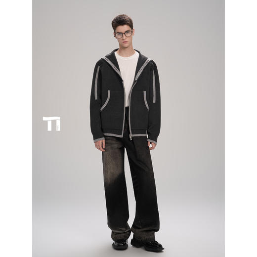 启世录TIWILLTANG“微风领航”海军领撞色条纹拉链开衫 商品图3