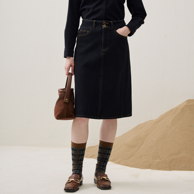 谜底牛仔半裙2025年冬季新品磨毛牛仔不掉色压线显瘦女254MB1452