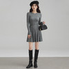 西遇长袖针织连衣裙女秋季新款复古圆领麻花收腰显瘦长裙SS051576 商品缩略图3