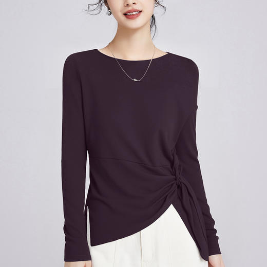 「自j」全新升级【铂金会员119/天猫159/差价40】(45508)洛诗琳一字肩长袖T恤2025秋季不规则开叉收腰打底衫上衣 商品图2