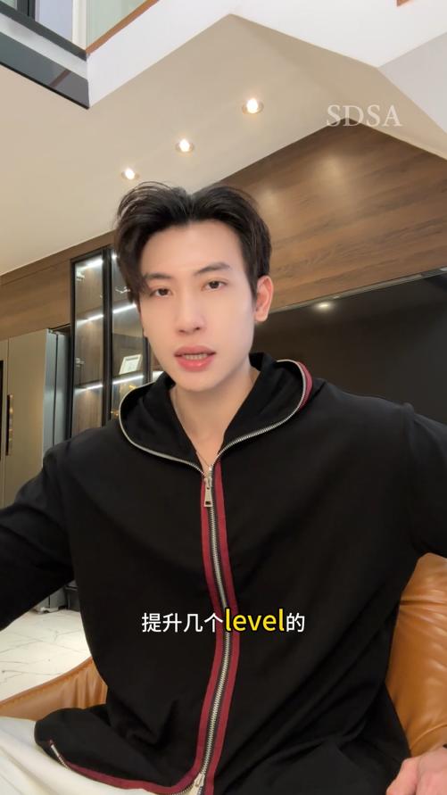 WT250SDSA男士秋冬新款痞帅男装宽松撞色拉链连帽卫衣百搭时尚开衫卫衣 商品图0