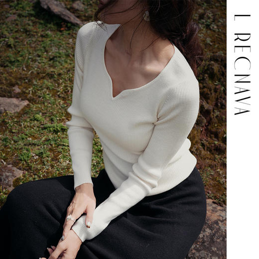 L RECNAVA  绵羊毛 可机洗毛衣 优雅V领修身针织衫 商品图8