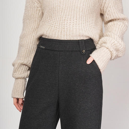 QYM 2533-Y毛呢阔腿裤后腰松高腰宽松窄版休闲裤 商品图3